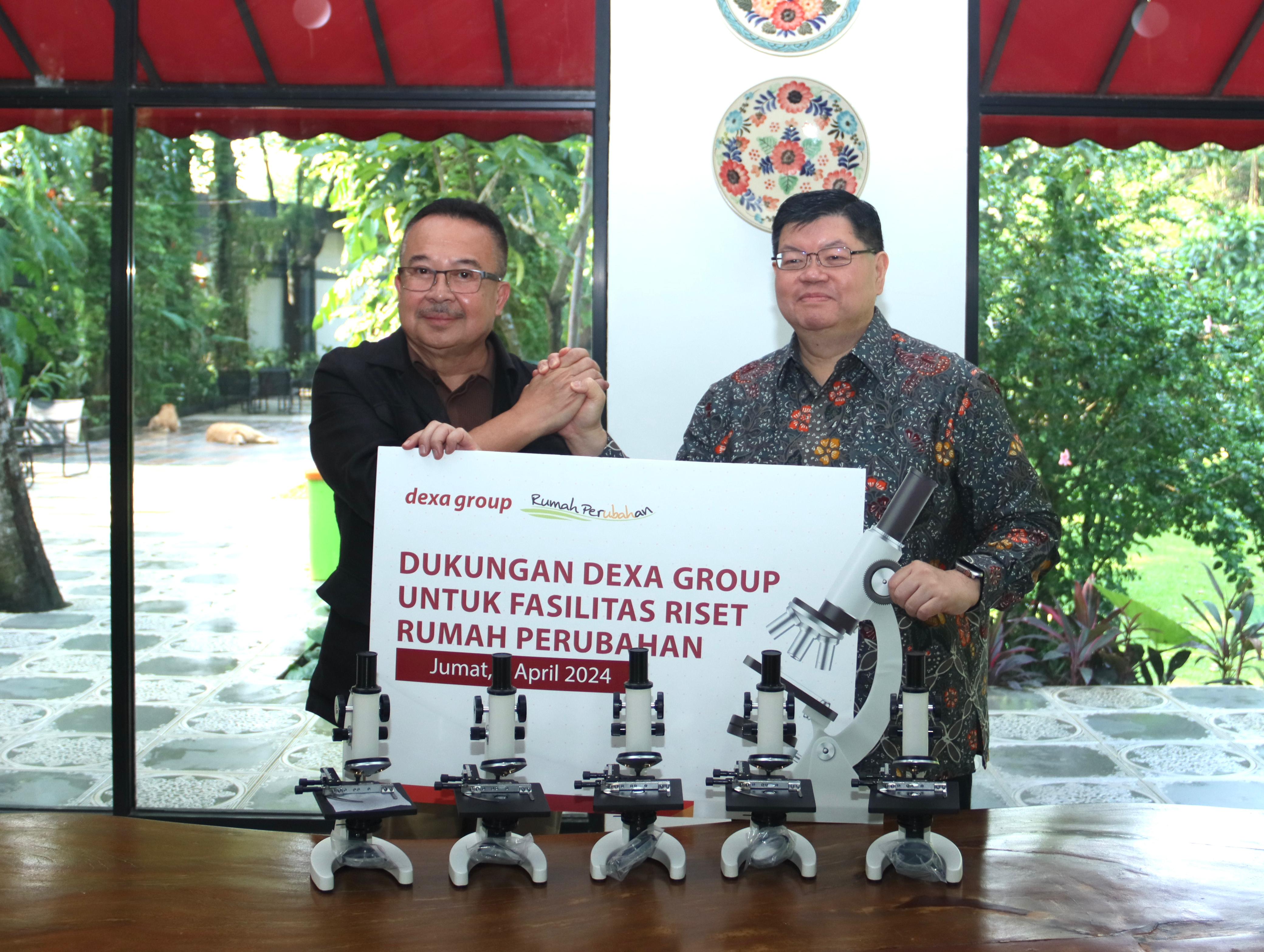 dexagroup-mikroskop-1